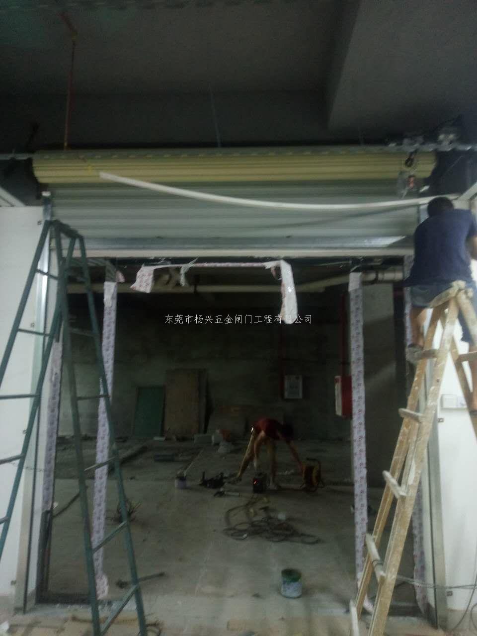东莞东城大井头电动门...