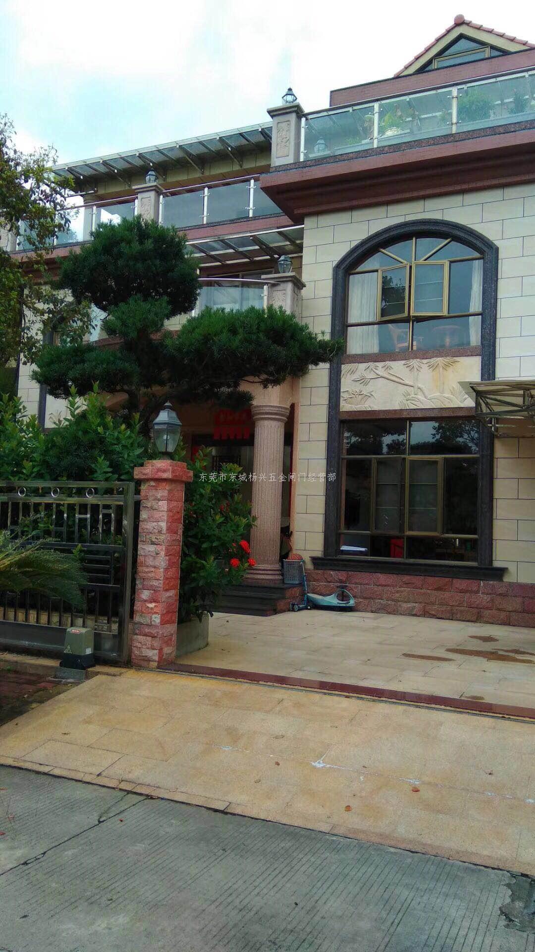 东城别墅门安装