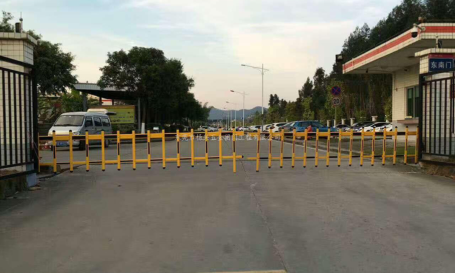 东莞同沙栏栅道闸门安...