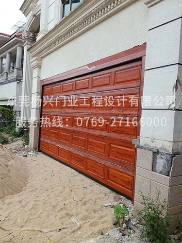 东莞豪华式车库门安装