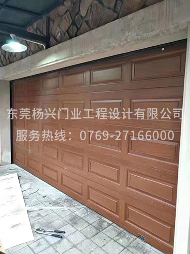 东莞复古式车库门安装